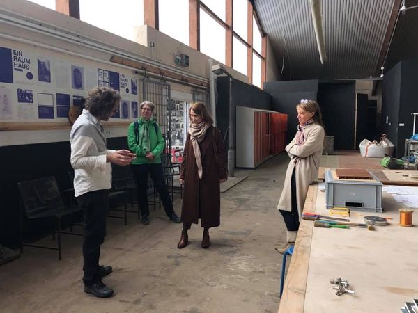 Mit Kulturstaatssekretärin Petra Olschowski zu Besuch in der Multihalle Mannheim